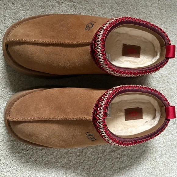 UGG Tazz Platform Slipper - Size 8 - Picture 3 of 9